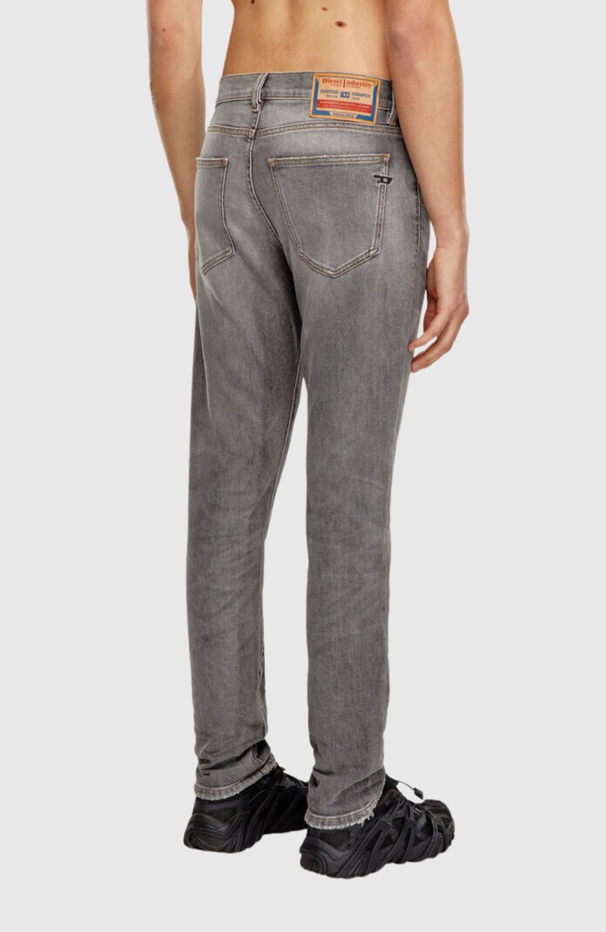 Diesel 2019 D-Strukt Jean | 09H44 Charcoal – LIFE FOR MEN