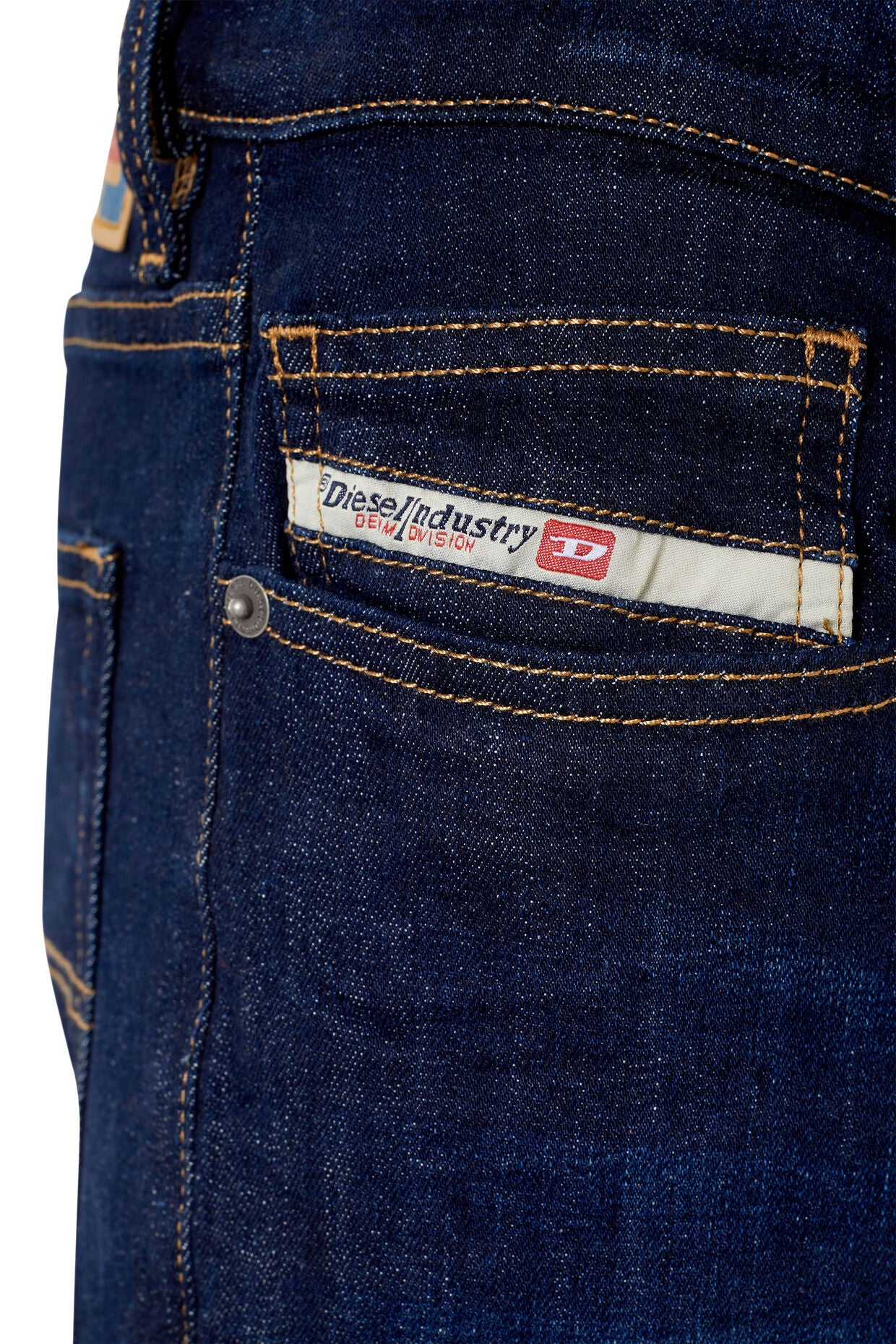 Diesel D-Luster Jean | AQ01 Clean Blue