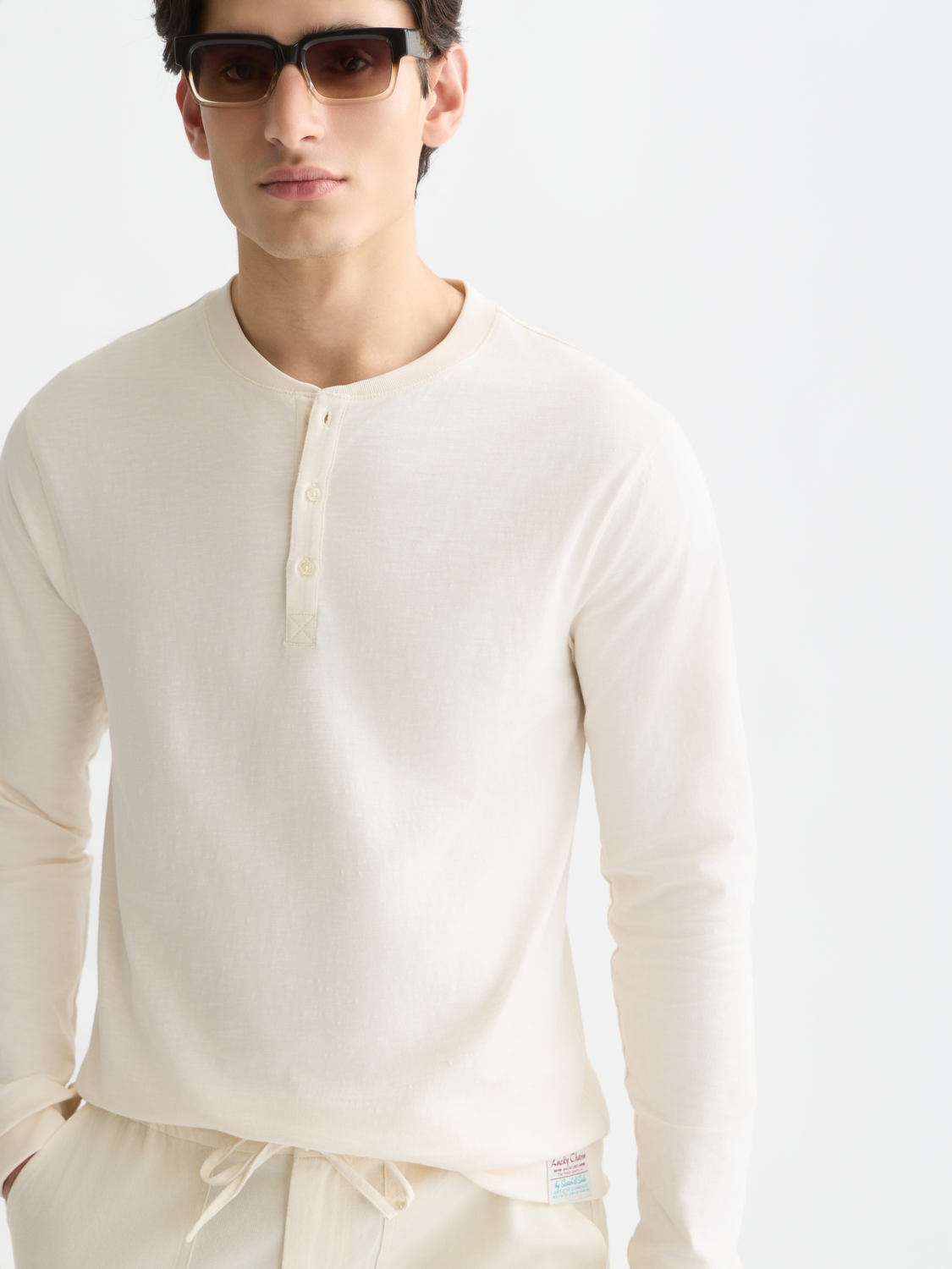 Scotch &amp; Soda Slub Yarn Henley | Eggnog