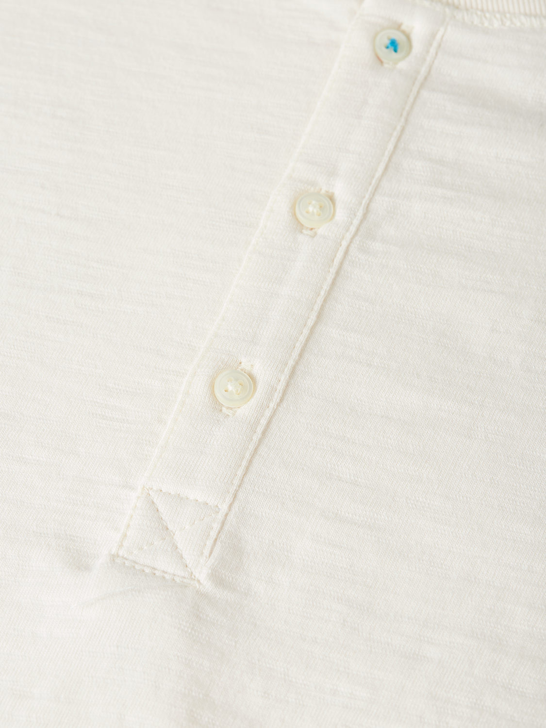 Scotch &amp; Soda Slub Yarn Henley | Eggnog