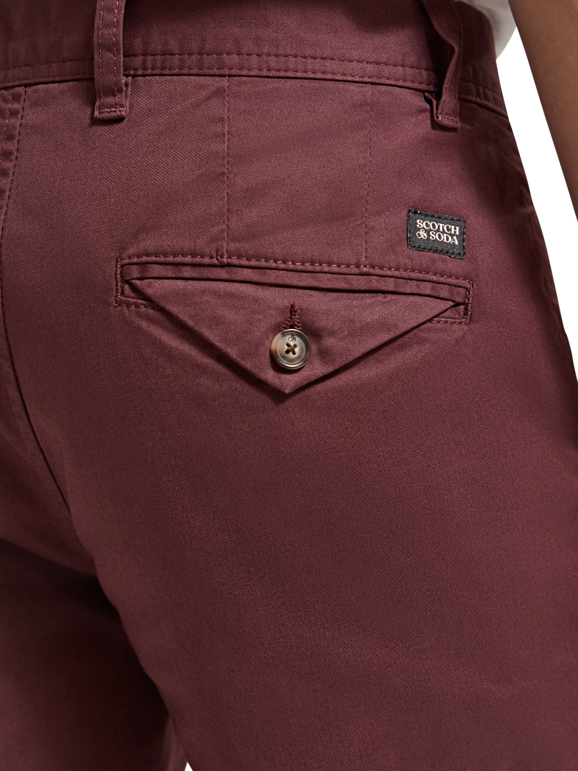 Scotch &amp; Soda Seasonal Mott Chino | Berry Wine