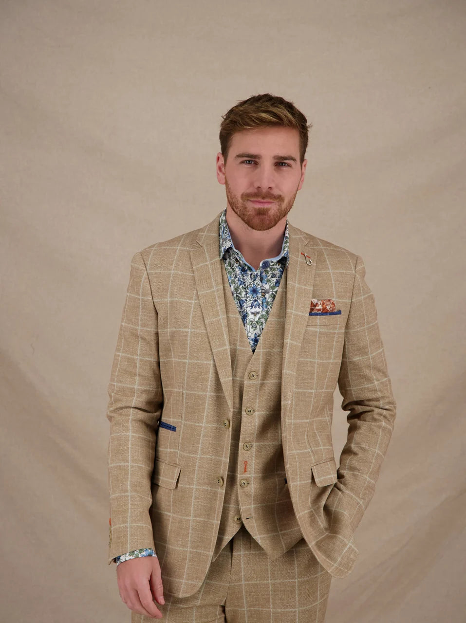 A Fish Named Fred Travel Blazer | Studio Check