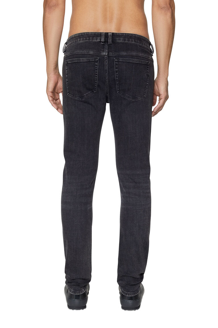 Diesel 1979 Sleenker Jean | Black Wash