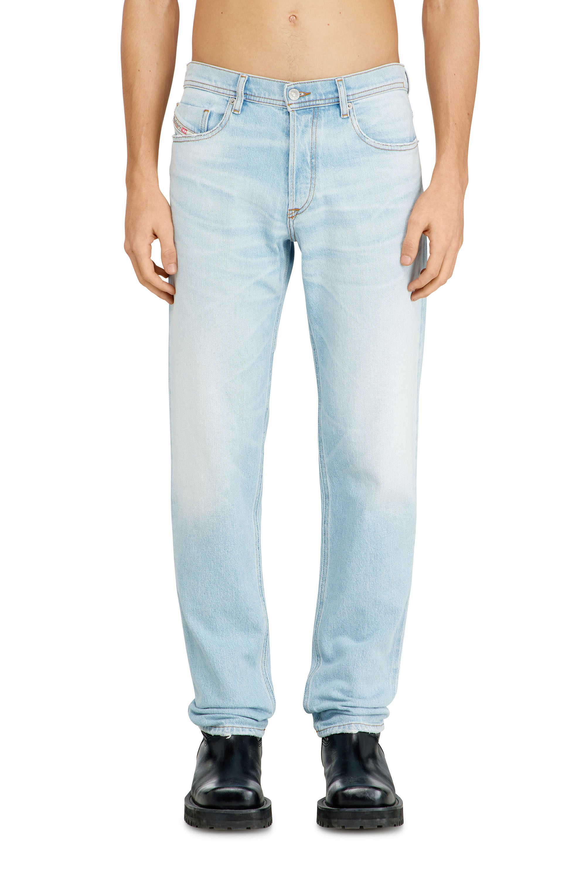 Diesel D-Finitive 5401 Jean | Ice Wash